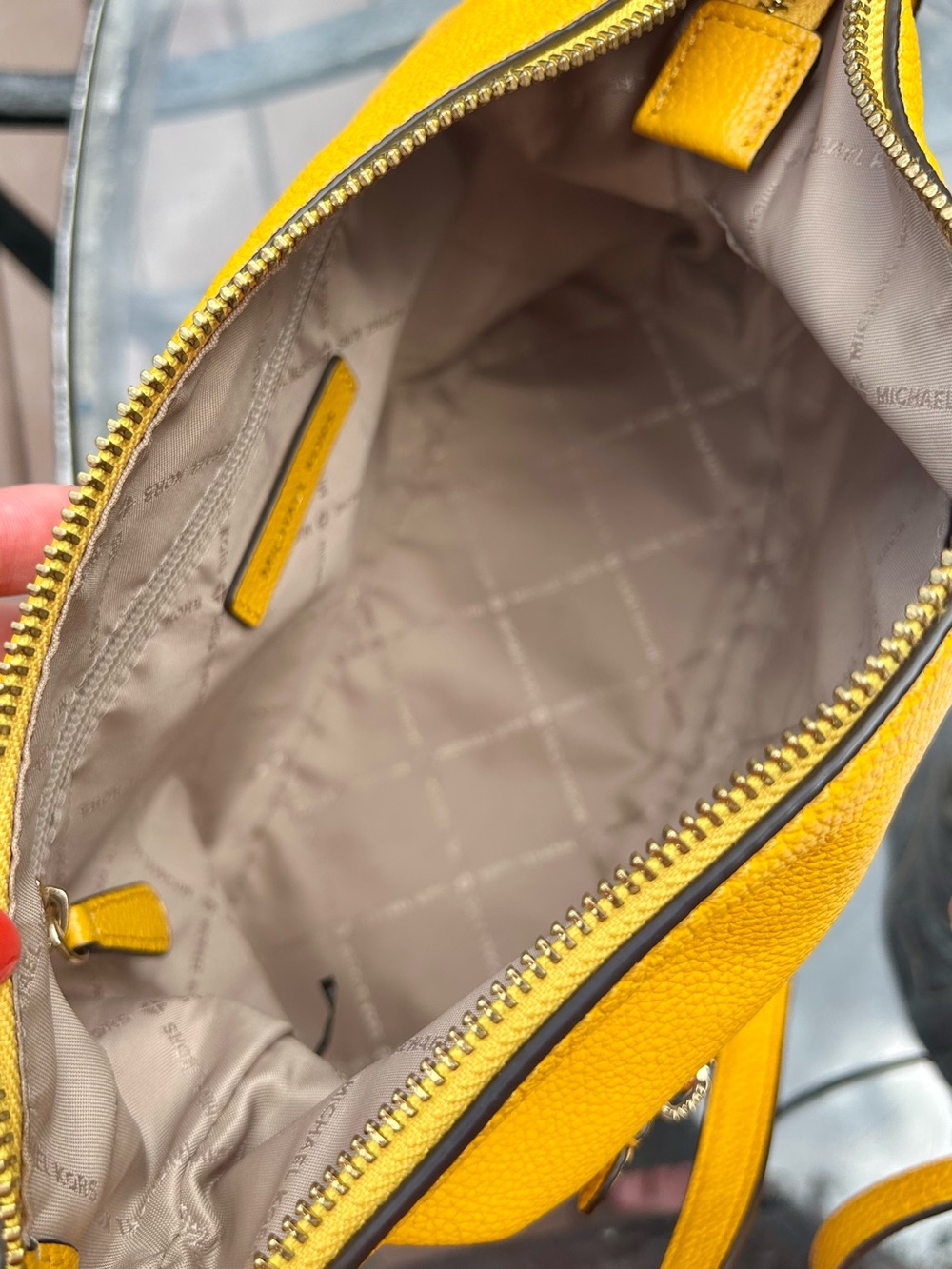 Michael Kors Sunflower Yellow Pebbled Leather Shoulder Bag & Crossbody - Picture 11 of 13